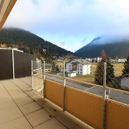 Apartment Bünda *